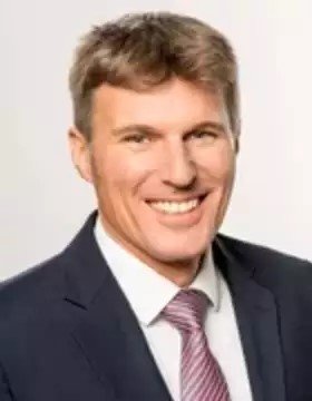 Prof.Dr. Karsten Reuter